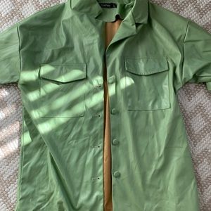 Sage green leather collar button up/short sleeve